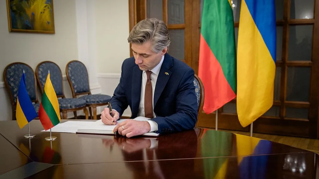 Литва висловила протест Росії після масованої атаки на Україну
