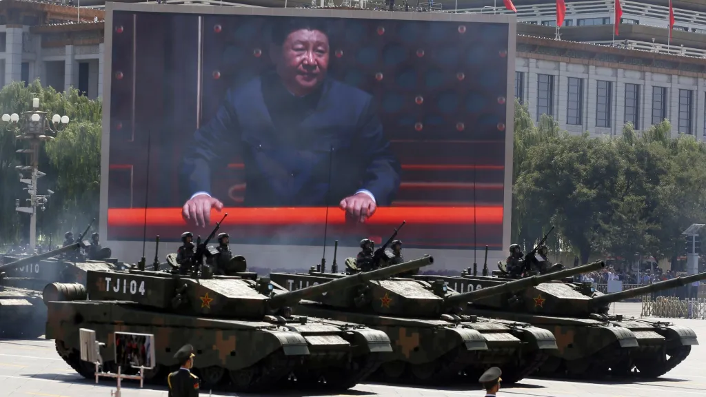 Bloomberg: Сі Цзіньпінь розпочав масштабні чистки у вищому військовому командуванні