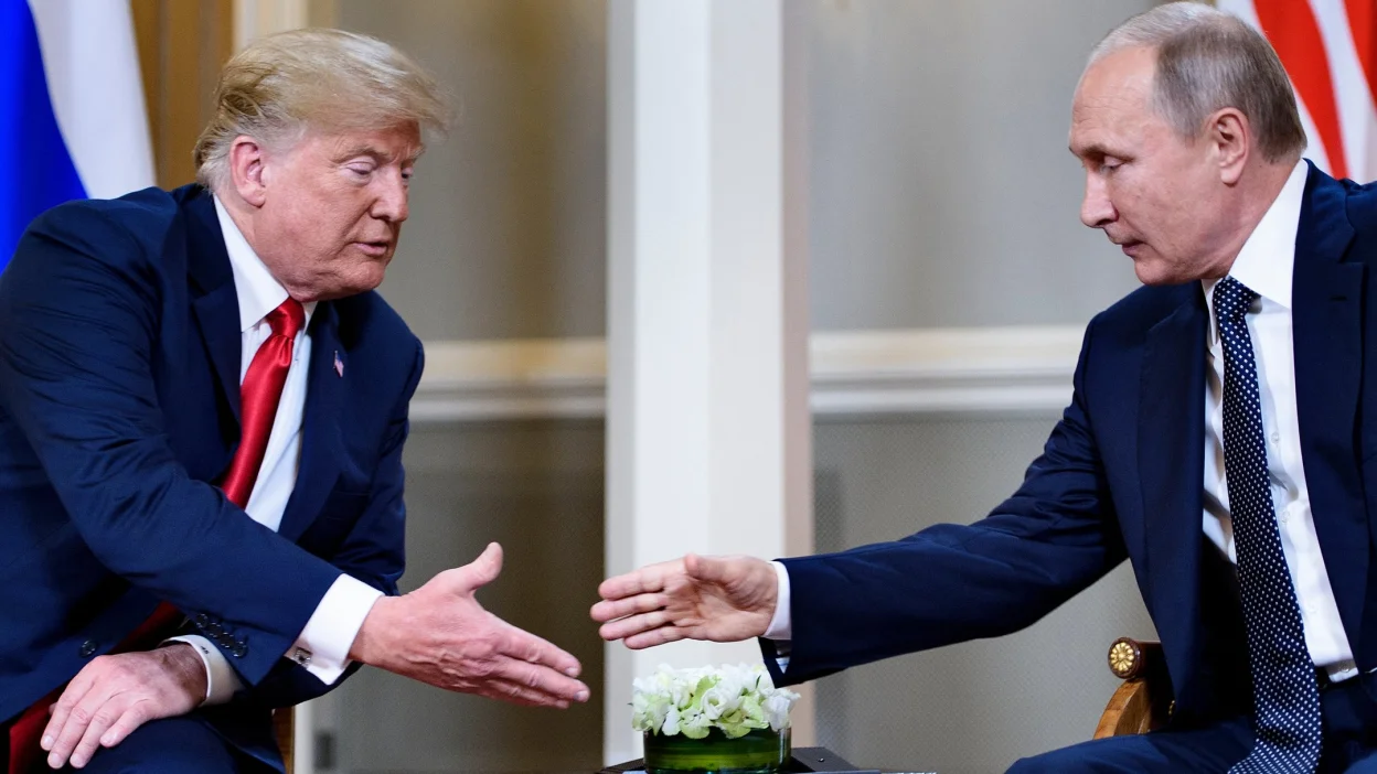 Трамп зустрінеться з Путіним у Будапешті, щоб “покласти край безславній війні між РФ та Україною”