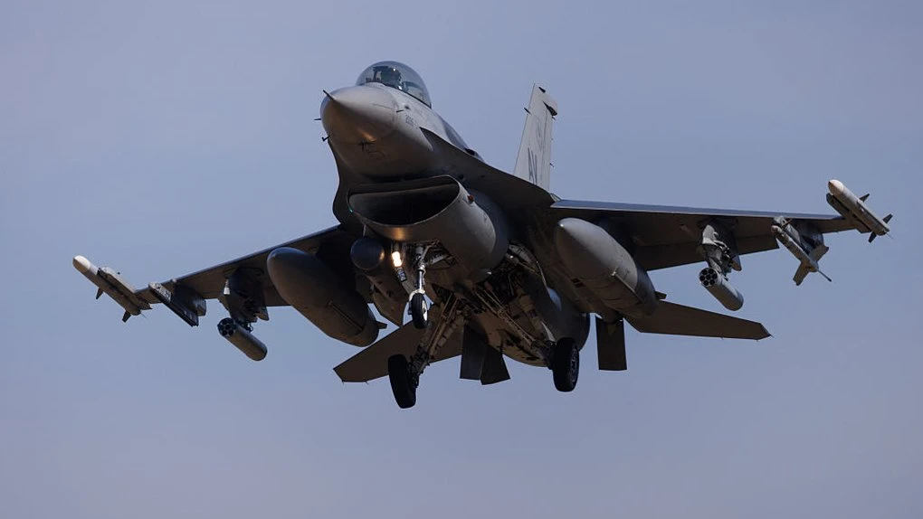 Бельгія передасть Україні F-16 після введення в дію нових F-35