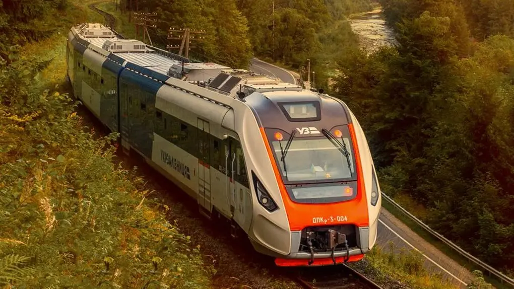 Безплатні 3000 кілометрів: в Укрзалізниці розповіли, як працюватиме нова програма подорожей
