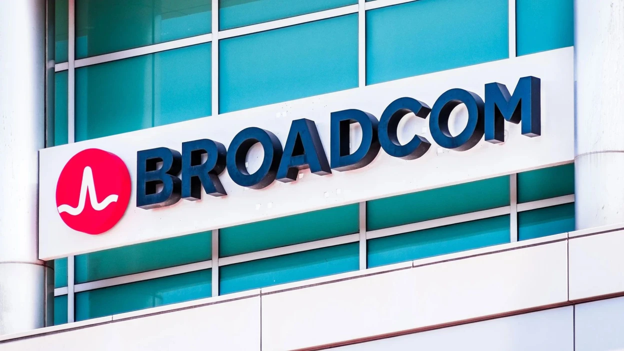 Broadcom анонсувала новий ШІ-чипсет для перекладу аудіо офлайн у реальному часі