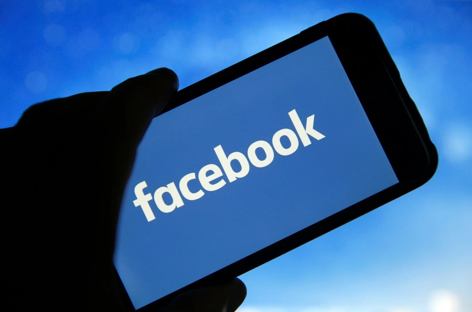 Meta запускає нову систему захисту для авторів Reels на Facebook