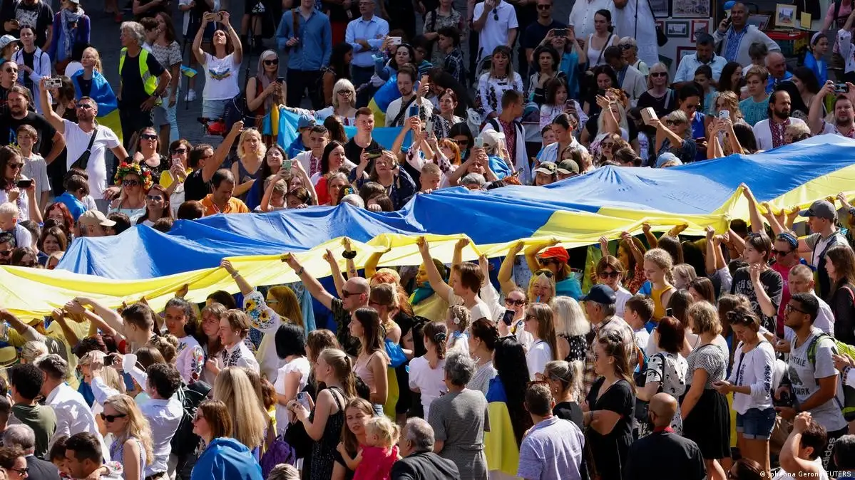 Опір поступкам і запит на безпеку: як українці бачать шлях до миру