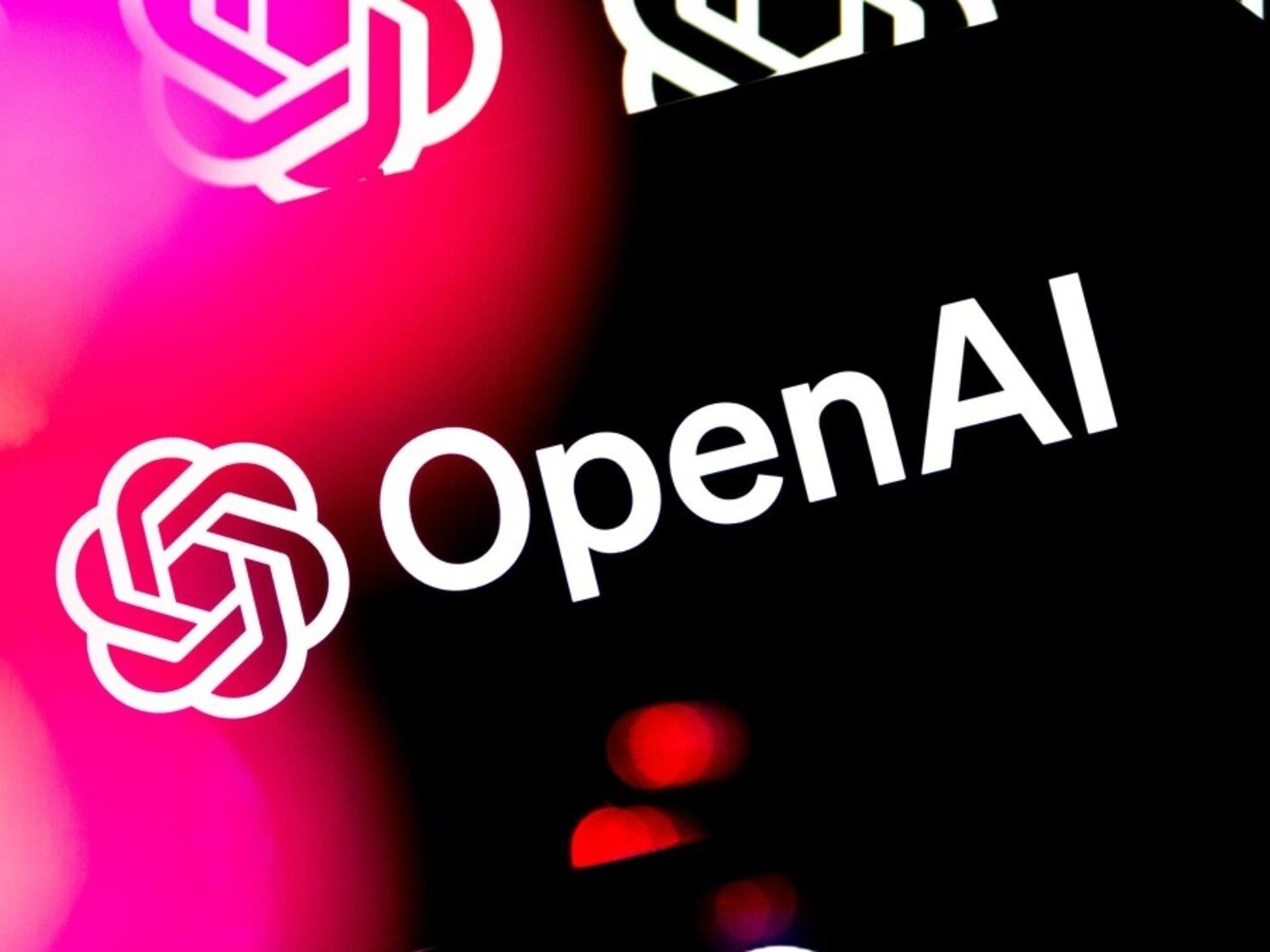 OpenAI готує аудіо-пристрій і перебудовує ШІ навколо голосу