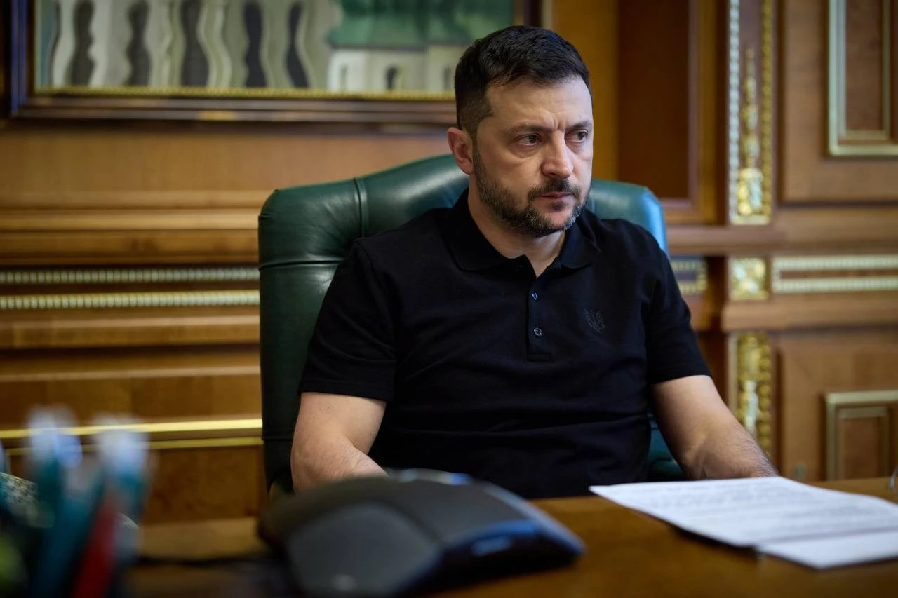 Ракети для неба і тиск часу: Зеленський вимагає активності партнерів