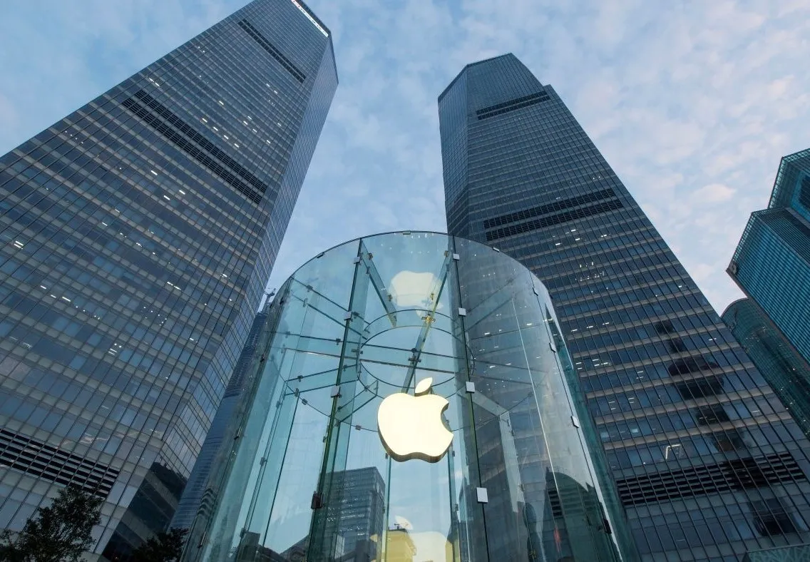 Дефіцит у серці електроніки: Apple шукає доступ до рідкісної склотканини для майбутніх чипів