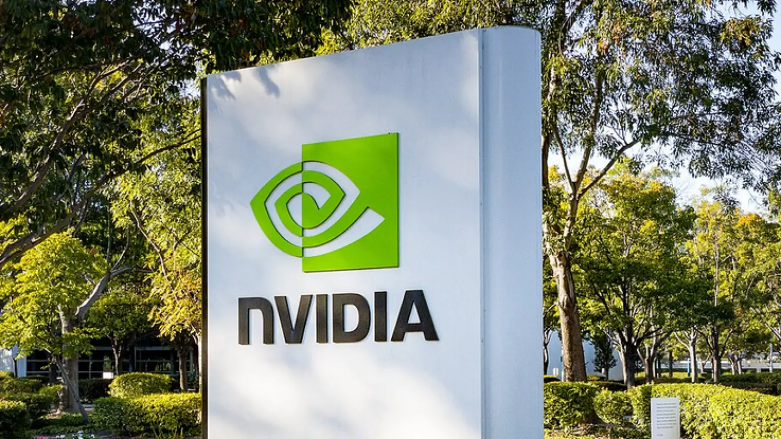 NVIDIA готує масштабну експансію на ринок ноутбуків: деталі нового виклику для Apple та Intel