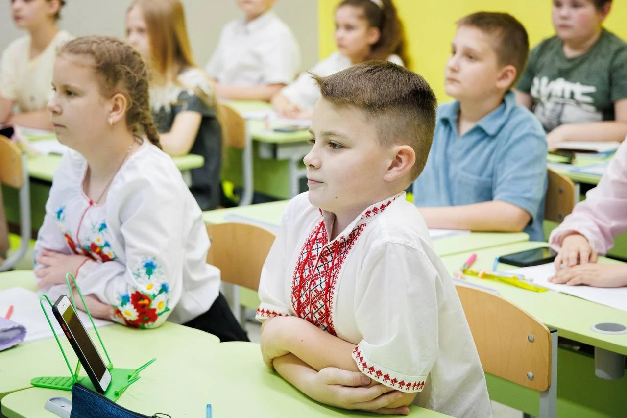 Освіта під товщею бетону: на Харківщині завершили будівництво 17 підземних шкіл