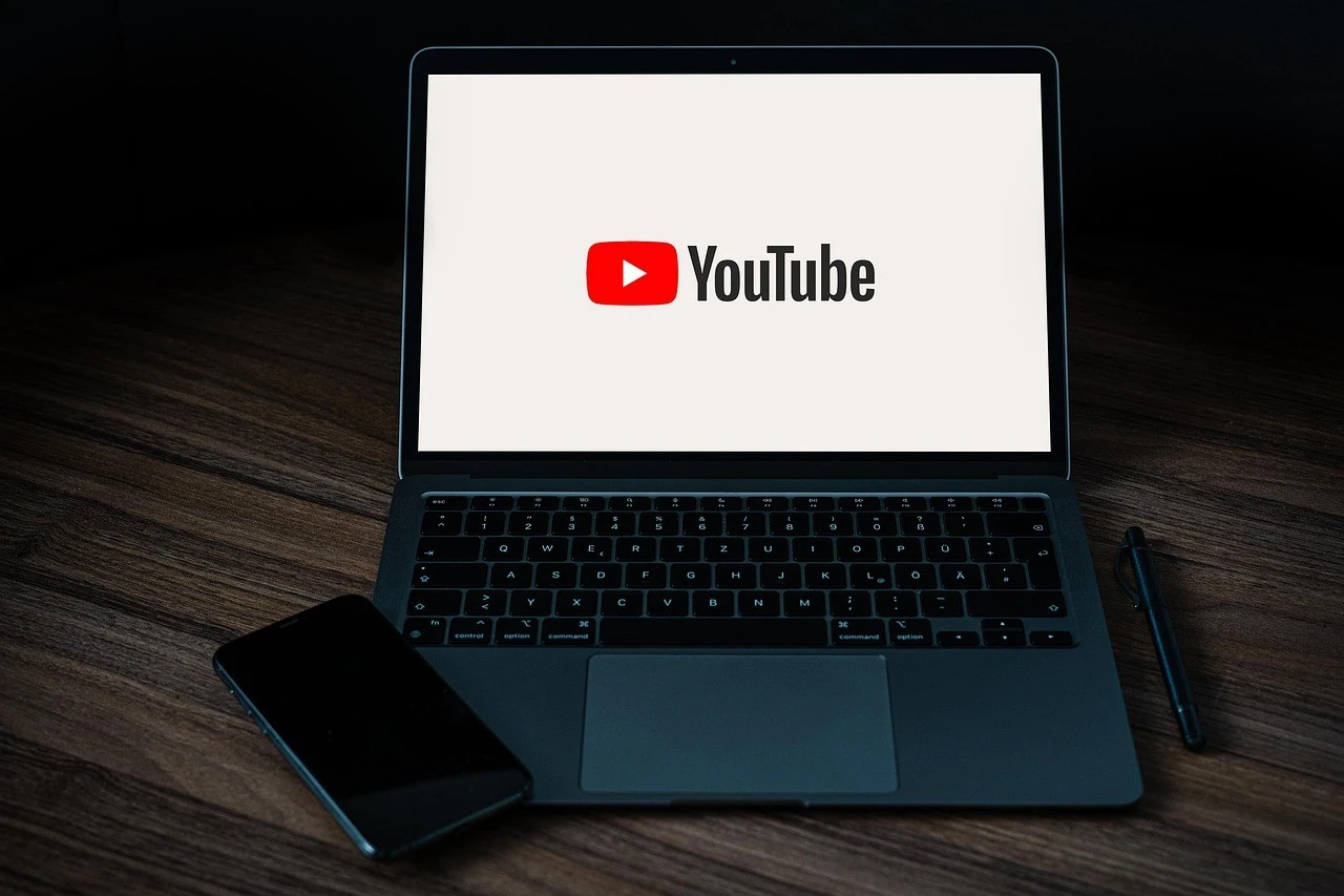 youtube-noutbuk