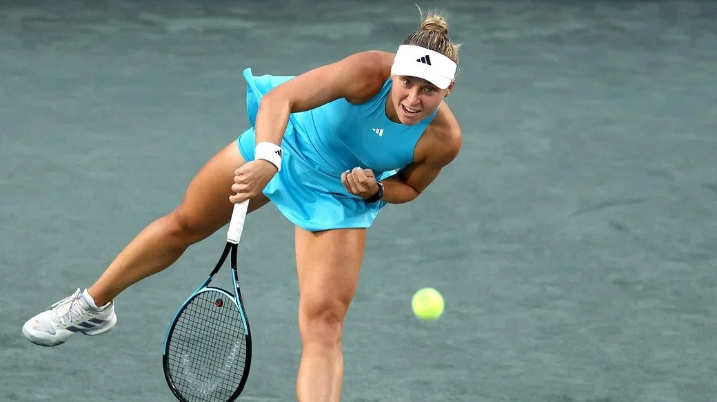 Тріумфальний дебют у фіналі WTA: Юлія Стародубцева сенсаційно переграла Медісон Кіз у Чарльстоні