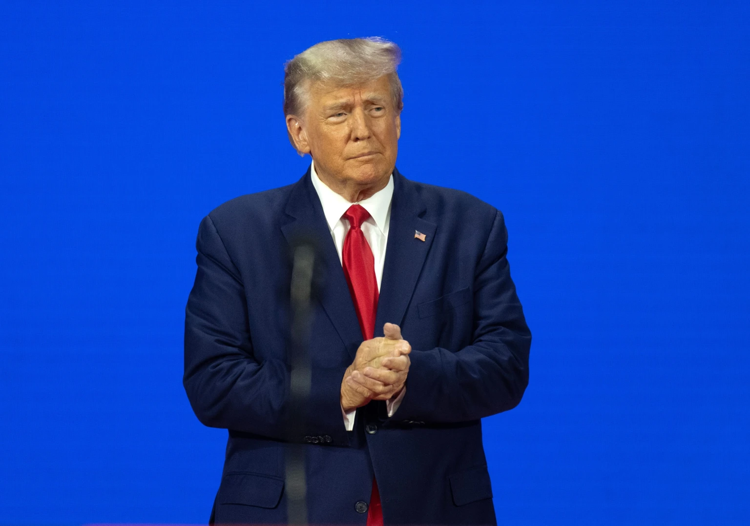Криза довіри: рейтинг Трампа впав до історичного мінімуму на тлі війни та інфляції