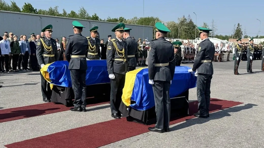 Останнє повернення полковника Мельника: прах лідера ОУН перетнув кордон України