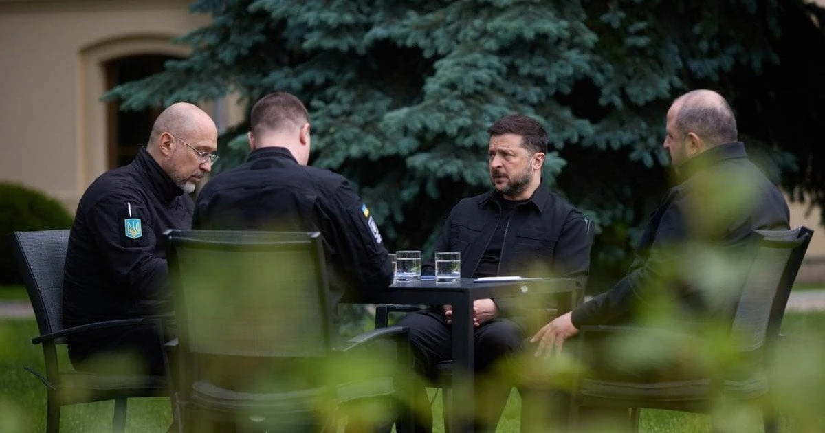 Пріоритет на антибалістику та енергетичні рішення: Зеленський провів спеціальну нараду