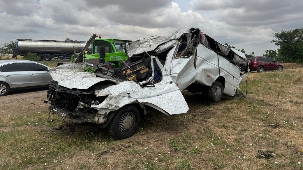 Масштабна трагедія на Миколаївщині: дванадцятеро загиблих у результаті зіткнення